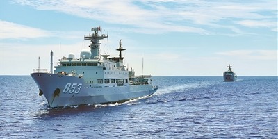 八月上旬，海軍某大隊開展海上訓練。劉平育攝