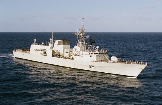 加拿大哈利法克斯级护卫舰图集:ffh335