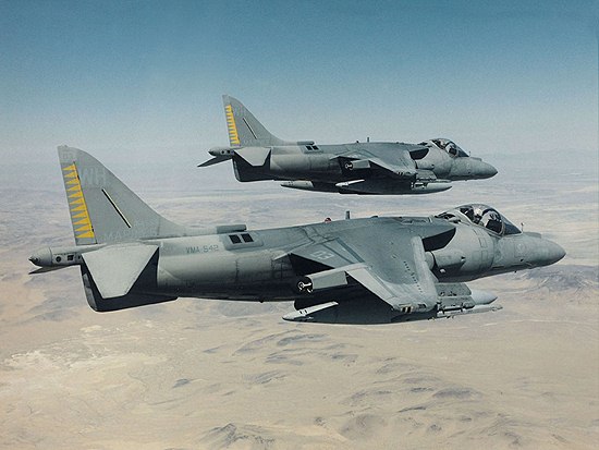 台军方建议采购AV-8B垂直起降战斗机