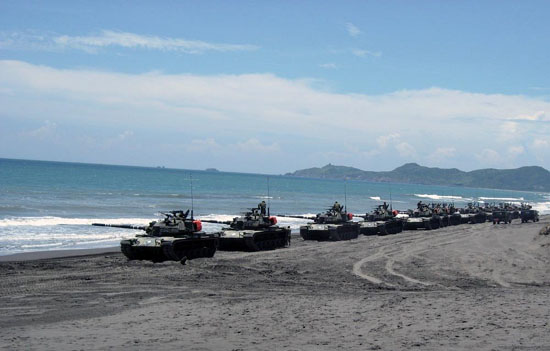 台湾军演设计美国干预台海场景