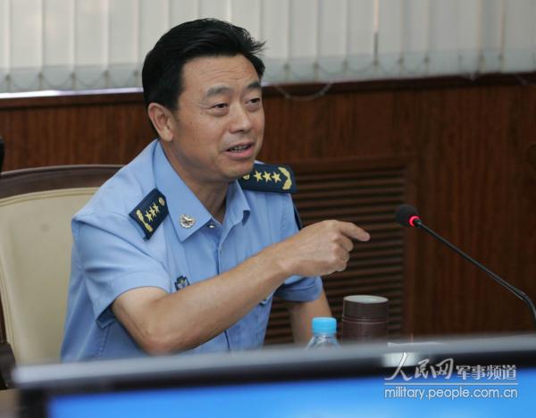 空军政委邓昌友上将:领导干部要带头学网用网