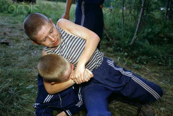 俄少年特种兵尽显彪悍 (12)