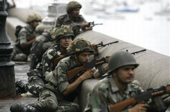 孟买恐袭案反恐突击队员均为狙击手无谈判专家