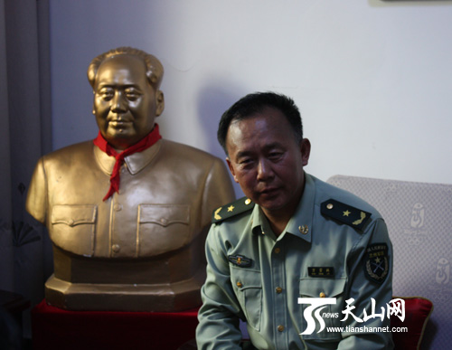 念色,在万宗林心中,太阳最红,毛主席最亲。