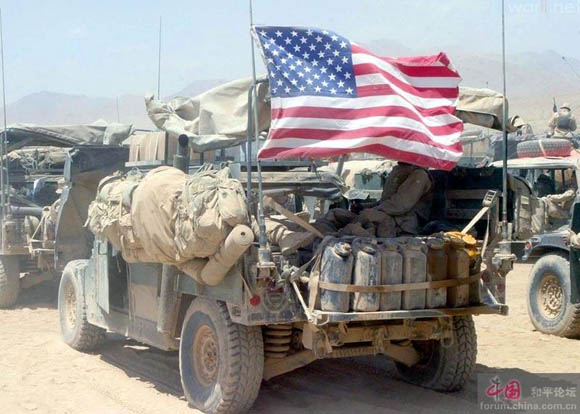 组图:美军悍马不过如此 (2)