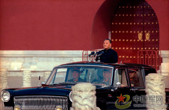 1984年阅兵:国产战略导弹和战略导弹部队首次