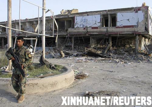 军情观察:阿富汗坎大哈爆炸伤亡上百