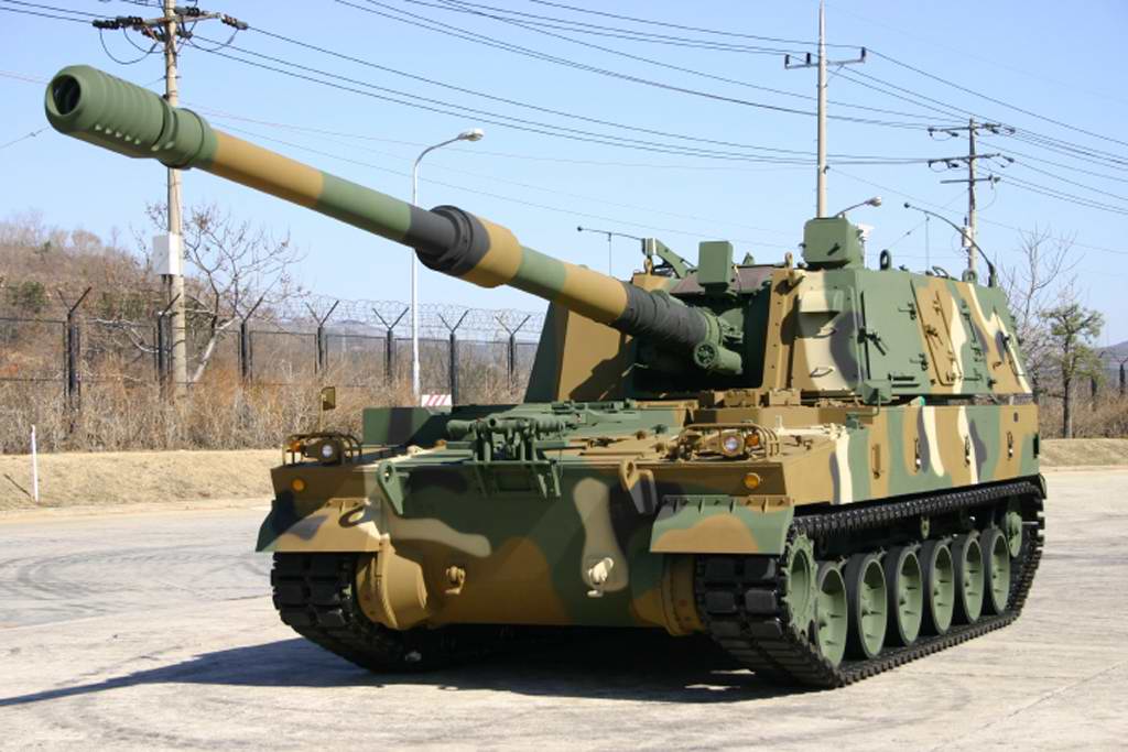 高清图集:韩国K-9型雷电自行榴弹炮