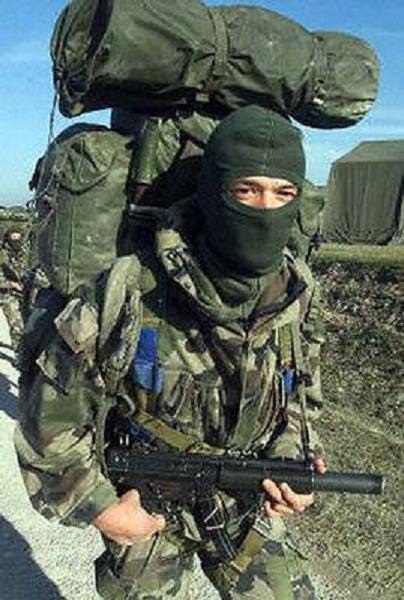 法国特种部队士兵正在进行训练 [资料图片]