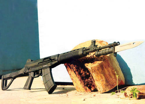 外媒:中国2010年将推出95G式新型自动步枪(4