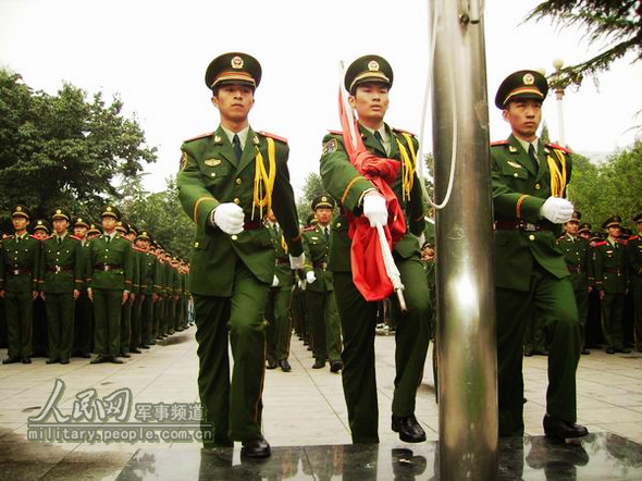 组图:中国人民大学、中国政法大学武警国防生