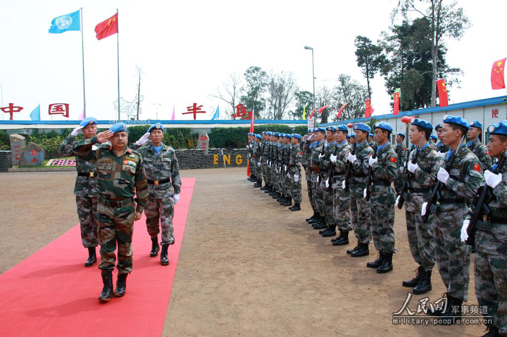 高清图集:中国第十一批赴刚果(金)维和部队受勋
