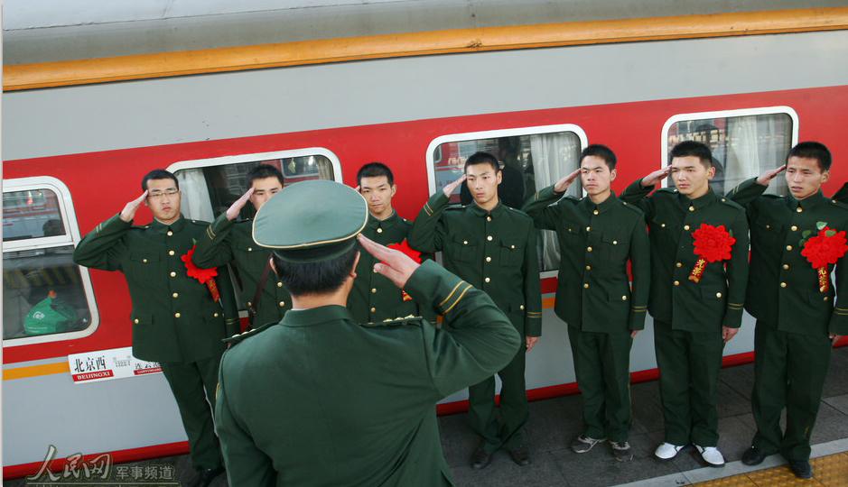 今年北京总队9000余名退伍老兵于27日前离京