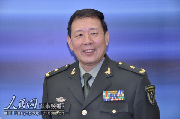 组图:著名军事专家罗援<em>少将</em>做客强国论坛(2)--
