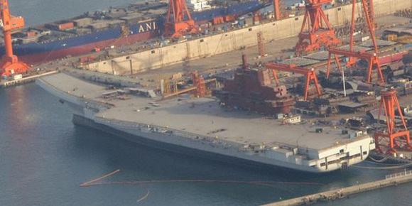 外媒称中国即将改造好瓦良格号航母 作为战机