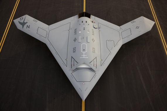 X-47B舰载隐形无人战机      图片：诺思罗普·格鲁曼公司（Northrop Grumman Corporation photo）