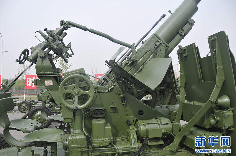 高清:中国预备役部队59式57毫米高射炮特写(6