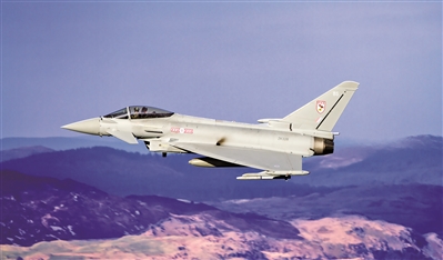 英国皇家空军“台风”战斗机。